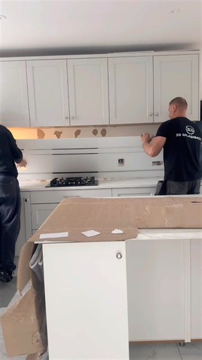 140K views · 990 reactions | Kitchen splashback white colour #kitchenremodel #splashbackideas #dublin #Backsplash #kitchenware #tile #Ireland #house | 3D Splashbacks | Facebook