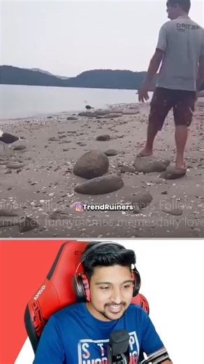 148K views · 9.5K reactions | 藍藍Funny meme reaction Full video in Midfailreaction YouTube channel  . . . . . . . . . "This content is used under fair use (Section 107 of the Copyright Act) for purposes such as criticism, commentary, news reporting, teaching, scholarship, and research." If you want to take down this video reach out to midfail.ads@gmail.com Thanks for visiting my page | MidfailReaction | Facebook