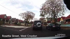 Bloody idiot, straight across solid lines and an intersection | Dashcams Adelaide