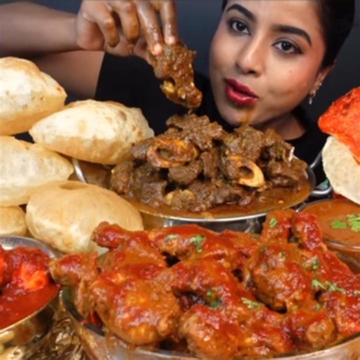 ASMR EATING: SPICY MUTTON CURRY WITH PURI/LUCHI #asmreating #mukbangasmr #asmr #eating #food#short