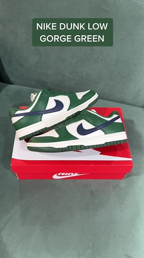 Nike Dunk Low Gorge Green Sneaker Review