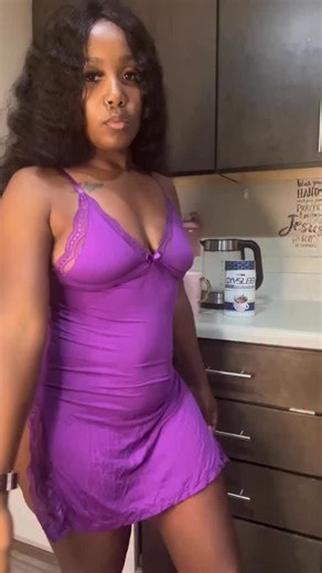 Cap off the night with some Oxy Sleep 😴💤 with a sexy nightie on 🥰🫢 (Burn fat while sleeping 😬) #oxysleep #ehplabs #fatburner #sexylingerie #lacenightgown | Herwayfitjazz