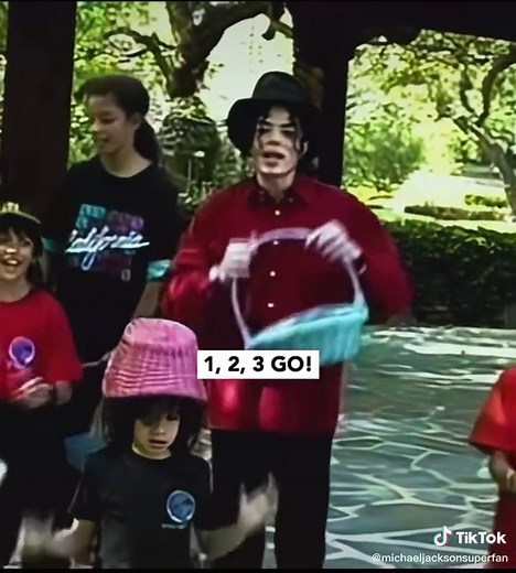 Celebrating Easter with Michael Jackson in the 90s