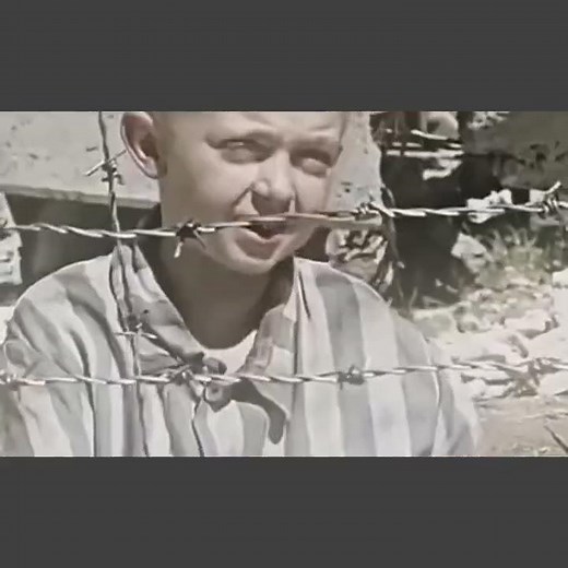 Der film Heißt: Der Junge im gestreiften Pyjama (Drama Film) 😢🥺