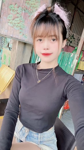 Ăn và ăn🥲😂 | My Emiu