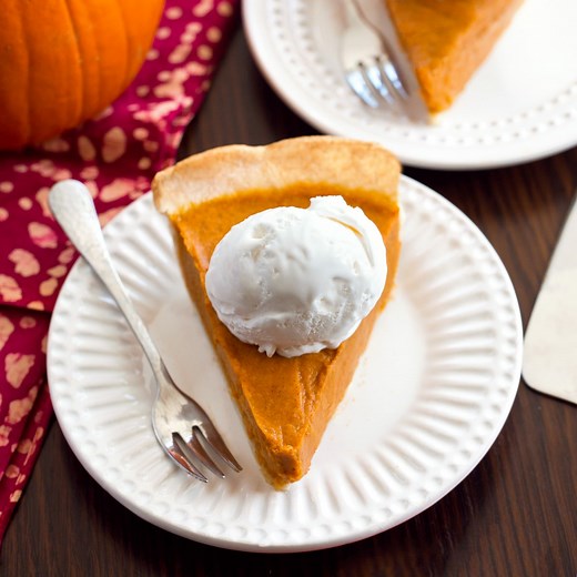 Vegan Pumpkin Pie - Chocolate Covered Katie