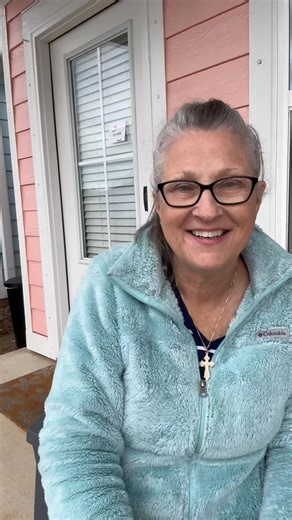 I finally made it to Foley’s Farmers Market! So incredible! Do you visit any Farmer’s Markets? What’s your favorite things to get? I’m looking forward to trying new things! #farmersmarket #healing #CIRS #longcovid #CFS #eatfresh #eatlocal #daikon #radish #basil #NotDoneYet | Gelene Beck Braswell