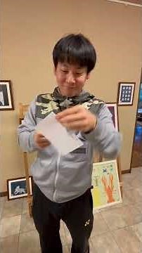 紙切り作家を目指す丸山紘平さん