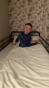 224K views · 1.3K reactions | Hotel room review at the cheapest Airport hotel. #fyp #viral #hotel #review | Right Guys Reviews | Facebook