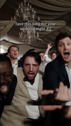 Wedding Dance Floor Songs | Save This Song for Your Wedding Night #chicagoweddingphotographer #dance