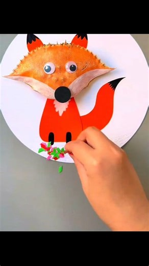 Don't throw away the crab shells after you've eaten them! Make a cute crab! #ParentChildCrafts #KindergartenCrafts #Upcycling #CreativeArt #Creativity #fblifestyle | Art, Crafts and Journals