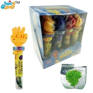 [Hot Item] New Product Plastic Rock Paper Scissors Toys with Fruit Flavor Popping Candy