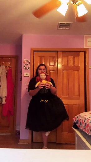 Emma Wiggle & the Ballerina Stephanie ready for dance recital #dancerecital #stephaniewiggle