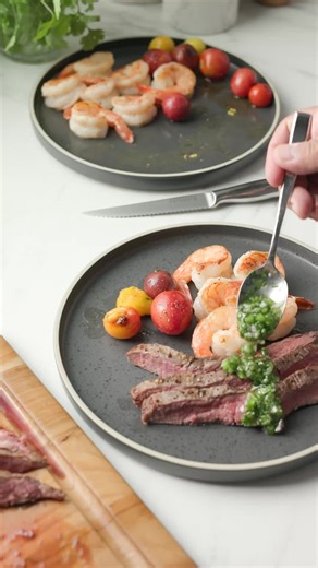 A moment for this surf & turf 🥩🦞 Featuring our newest N₂ Carbon Steel Frying Pan — perfect for anything from land to sea. Click the link in our bio for the full recipe! 🏄‍♀️🐚