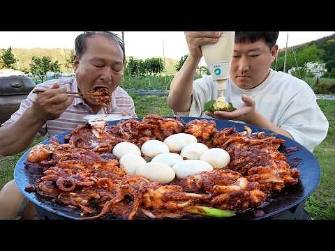 Spicy Roe-Filled Jjukumi!🌶️ with Egg, Perilla Leaves & Mayo! - Mukbang Eating Show