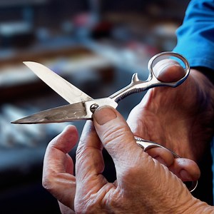 Why Ernest Wright scissors are so expensive. ✂ | Business Insider