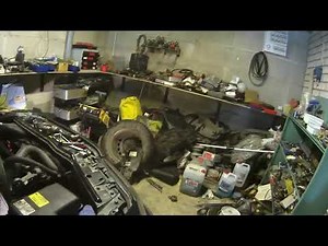 Vesipumpun ja jakohihnan vaihto