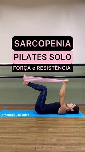 Preparei essa sequência de Pilates no solo para trabalhar a força e a resistência muscular, utilizando a faixa elástica. Os exercícios de resistência são fundamentais para melhorar a sarcopenia, osteoporose e recuperar os músculos. 💪 Se você quiser conhecer o meu método de Pilates Menopausa Sem Dor, que ajudou milhares de mulheres no Brasil e mundo, venha ser minha aluna e ter o meu acompanhamento. Vou te ajudar a fazer sua Reserva de Saúde! 🩷 🚨As inscrições para o programa Menopausa Sem Dor