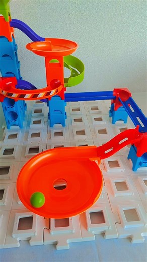 Satisfying lil Marble Run 🟢 #marblerun #satisfying #vtech