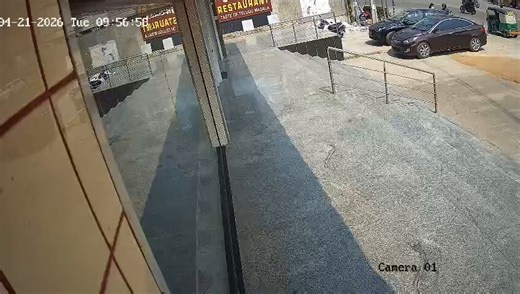 #Hyderabad #DJoperator assaults #banksecurityguard over #parkingdisputeA minor parking dispute in #Nanakramguda turned violent after a DJ operator allegedly attacked a bank security guard.Pratap Reddy assaulted 50-year-old guard #GhanashyamSadar with an #elbowpunch after being asked not to park.The #victim collapsed and is now in #criticalcondition at #StarHospital. Incident captured on #CCTV. #Case registered under BNS Section 118(1); #police investigating.Efforts are underway to identify and a