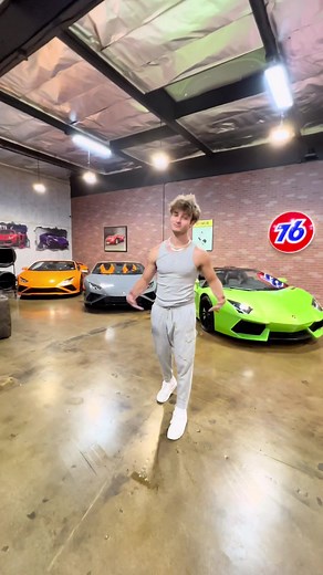 When all the little Lambos came to life 😳 | topperguild