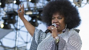 Legendary R&B singer Betty Wright dies at 66