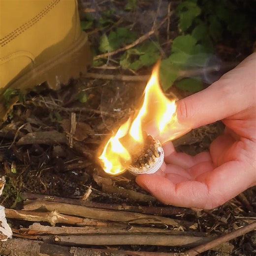 3.9M views · 20K reactions | Survival kit in a Pocket | 5-Minute Crafts | Facebook