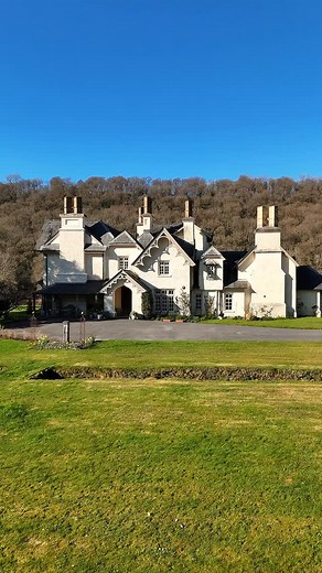 424 reactions · 42 comments |  Guide price £1,500,000 L A N C Y C H...