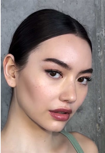 #bts serving skin Makeup by me using @welovecoco #chanelbeauty #welovecoco #jessibutterfieldmakeup #chanel