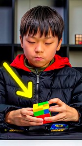 217K views · 4K reactions | El más rápido del mundo arma el Cubo de Rubik  #rubik #rubikscube #cuborubik #slowmotion #viralreels | DannyRubik | Facebook