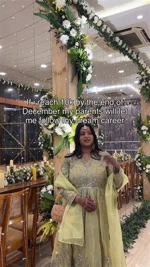 Iqra Khan on Instagram: "I have always wanting to do content creation but just like most brown families my father doesnt approve of it , says uts unsafe to be in social media and i get his concern , but the way this world i growing we need to have a platform a place a community which gives us girls power to put our point out there for the world to hear , for the whole community to stay strong for girls to support girls unlike it has ever been done before #girlies #girls #baddie #baddies #girlsgi