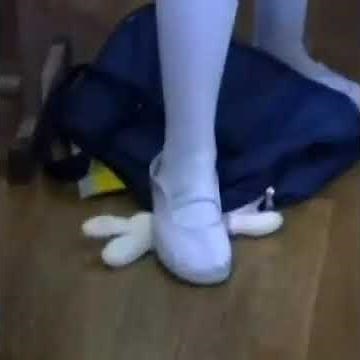 踏みつけ 踏みつぶし