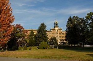 Presentation Of Mary Academy (Top-Ranked Private School for 2026) - Hudson, NH