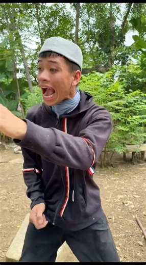 We Found an Item That Can Help Everyone P176 #survival #animals #trending #shortvideo #camping