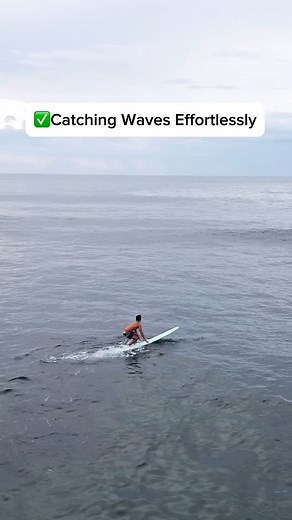 Hanging Surf Club | Bali Longboard School | Catching waves effortlessly begins with proper technique, timing, and positioning. Discover how to make your longboard sessions smoother... | Instagram