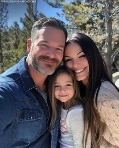 I MOURNED MY WIFE FOR 5 YEARS – ONE DAY, I SAW THE SAME FLOWERS I TOOK TO HER GRAVE IN THE KITCHEN VASE For five years, I mourned my late wife. "I'll go to the cemetery," I said to my daughter, Eliza, one day. She just nodded and replied, "Okay, Dad." I had bought a beautiful bouquet of my wife's favorite flowers. As I looked at her face, etched on the black marble of the tombstone, I quietly whispered, "I love you." After returning from the cemetery, I walked into the kitchen and FROZE. The sam