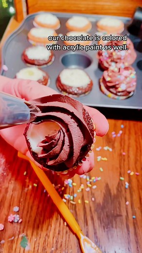 DIY Fake Mini Cupcake Magnet Tutorial