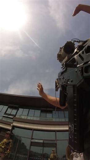 往返跑 AK前挂后卡的劣势展现无疑杭州的朋友有兴趣可以一起来玩。对零基础新人友好@VSSF_XR @番小茄同学 @宸扬吾道 @JACK #wargame运动 #WARGAME #战术装备 #真人cs #军推