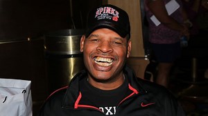 Boxer Leon Spinks dies at 67