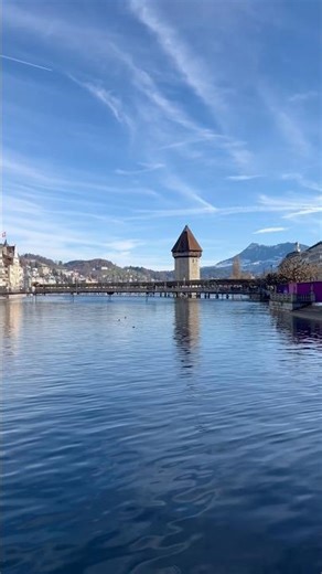 Idyllisches Dorf am Fluss in der Schweiz 🇨🇭✨