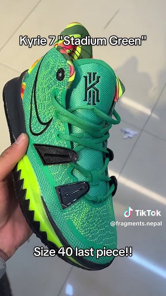 Kyrie 7 Stadium Green Size 40 - Last Piece for Sale