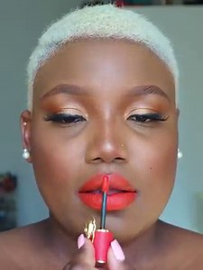 Would you rock an Orange Lipstick? 🧡 | Avarese Kitchen