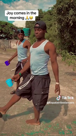 We keep putting a smile on someone’s face only to those who like what we do 🙏🙏🤦 #fyppppppppppppppppppppppp #follow #fypシ #real #kopalatribedancers