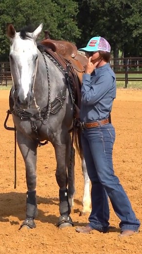 214K views · 4.5K reactions | Are you struggling with your foot positioning? Emma Abbott teaches rider foot position in 3 easy steps! You can use this tool on young horses, futurity horses, and finished horses.  For the full instructional video click here https://xfbr.net/Ddhg #watchlearnwin #earnit #barrelracing#watchlearnwin CINCH JEANS / Equinety / Classic Equine / Martin Saddlery / Signature Equine Hospital / TM Bits and Spurs / RodeoRigs.com | X Factor Barrel Racing | Facebook