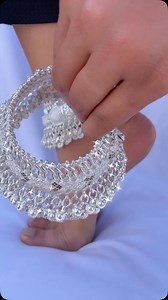 Beautiful silver bride payal with 67% discount ✨ DM to order 9929595357 | Khushbu jewellers