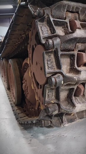 The Tank Museum on Instagram: "Based on the Panther Chassis and armed with the 88mm L/71 gun, the Jagdpanther, once it overcame some drive gear failures, became a fearsome weapon. ⁠ ⁠ This Jagdpanther was one of a batch found partly completed on the production lines at MNH (Hannover) after the German surrender and completed under supervision by REME. ⁠ ⁠ 🎥Watch the Tank Chat on this vehicle, link in bio. ⁠ ⁠ #jagdpanther #tank #tankdestroyer"