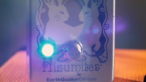 Turn your guitar into a HEAVY machine with EarthQuaker Devices’ new Hizumitas Fuzz Sustainar designed in collaboration with Wata, guitar Sorceress of Japanese experimental legends, Boris. Your new favorite fuzz pedal has arrived and is available worldwide. Video: Kumagai Kazuki, Chris Tran Interview/Direction: Taka Tozawa Special Thanks: Bridge guitars | EarthQuaker Devices