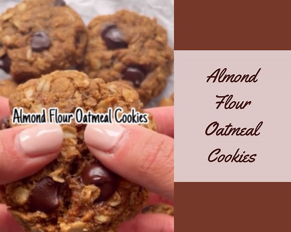 Almond Flour Oatmeal Cookies