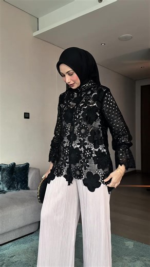 Sarah The Label (@sarahthelabel)’s videos with original sound - Khairulaming