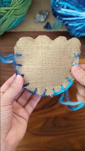 tiny burlap treasure bag #easycraft #kidcrafts